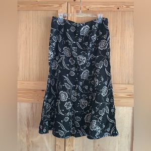 Kim Rogers NWOT black floral printed 100% Linen Modest Aline skirt size 12
